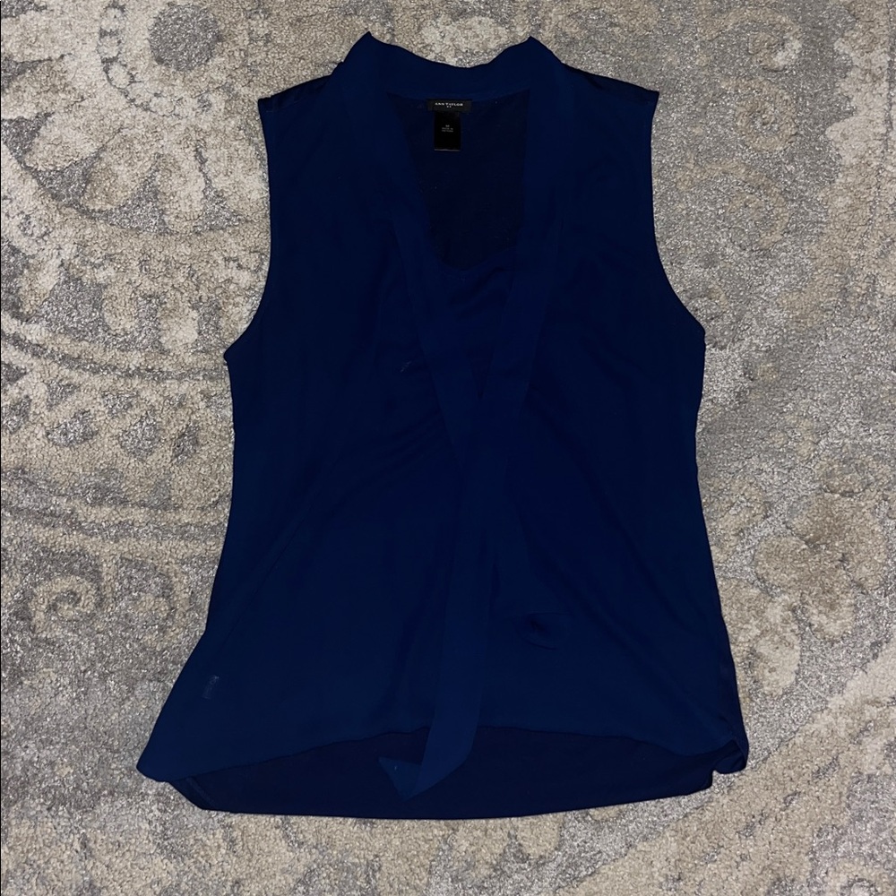 Ann Taylor Shell Tank with Tie Neck Size Medium